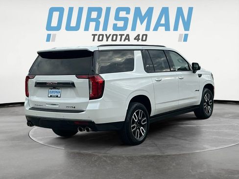 Used 2023 GMC Yukon XL AT4 w/ AT4 Premium Package image 6