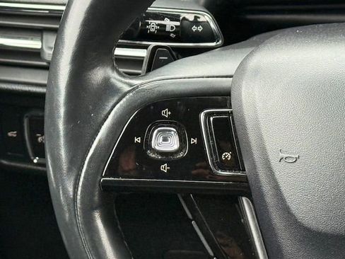 Used 2022 Lincoln Corsair AWD w/ Premium Package image 30