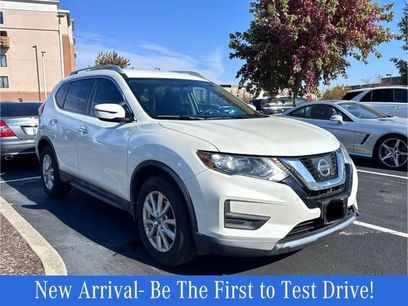 Used 2017 Nissan Rogue SV