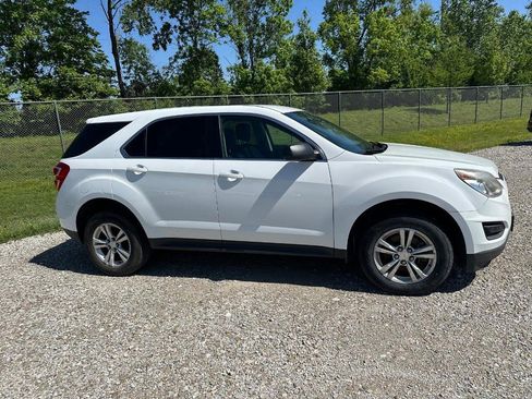 Used 2016 Chevrolet Equinox LS AWD/4WD image 2