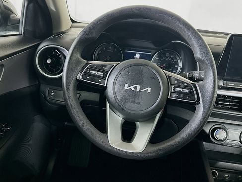 Used 2024 Kia Forte LXS image 17