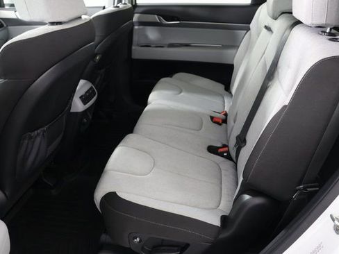 Used 2020 Hyundai Palisade SE image 18