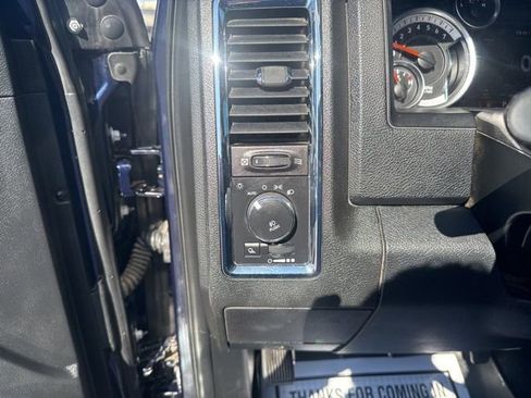 Used 2015 RAM 2500 Laramie w/ Convenience Group AWD/4WD image 12