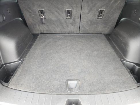 Used 2022 Chevrolet Blazer Premier w/ Driver Confidence II Package FWD image 35