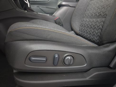 Used 2022 Chevrolet Equinox LT FWD image 30