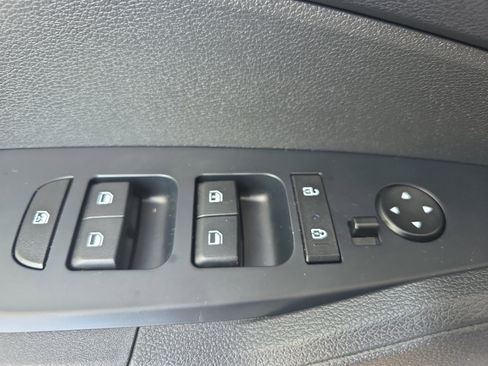 Certified 2025 Kia Sportage LX FWD image 26