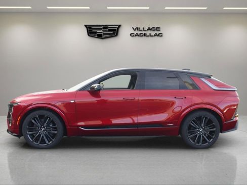 New 2026 Cadillac Lyriq V AWD/4WD image 2