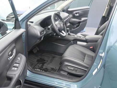 Used 2026 Honda HR-V EX-L image 16