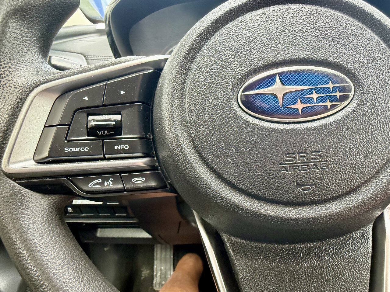 Used 2018 Subaru Impreza 2.0i AWD/4WD image 34