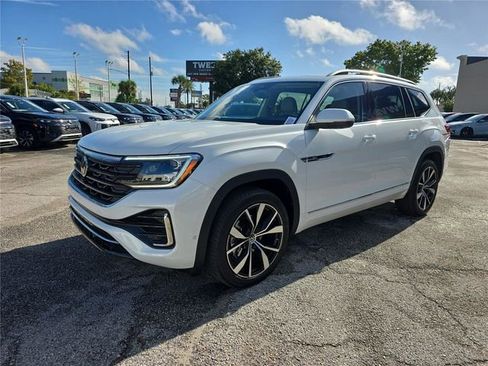 New 2026 Volkswagen Atlas SEL Premium R-Line image 9