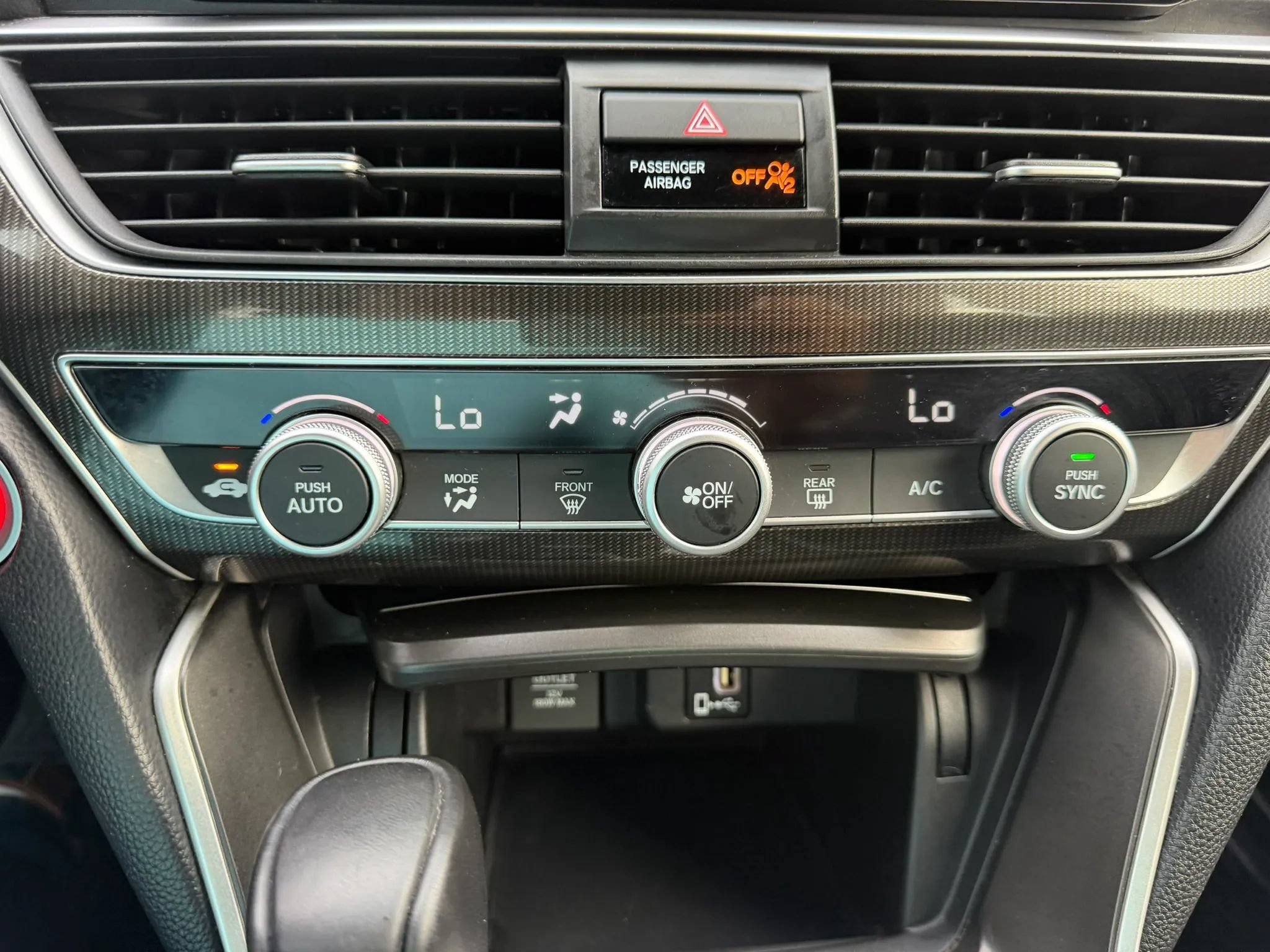 Used 2018 Honda Accord Sport image 46