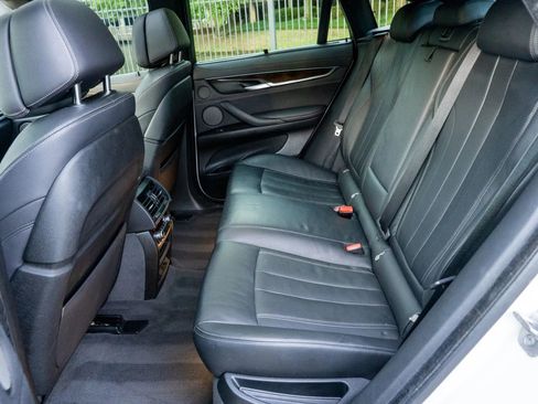 Used 2017 BMW X6 sDrive35i image 15