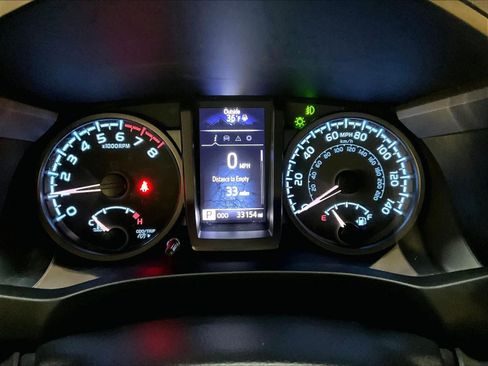 Used 2023 Toyota Tacoma TRD Sport w/ Technology Package image 24