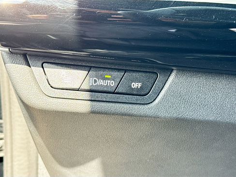 Used 2025 BMW X1 xDrive28i w/ Convenience Package image 35