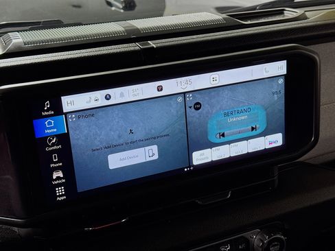 Used 2024 Jeep Wrangler Unlimited w/ Convenience Group image 16