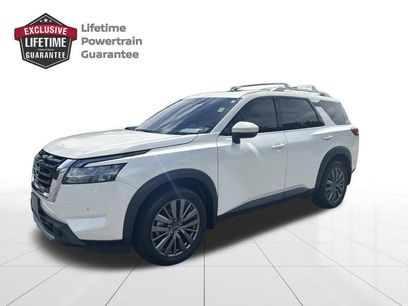 Certified 2024 Nissan Pathfinder SL