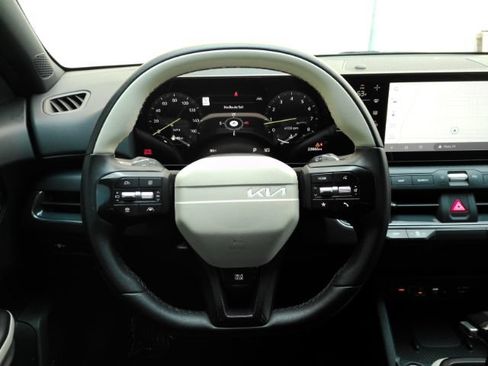Used 2025 Kia K4 GT-Line w/ GT-Line Sunroof Package FWD image 34