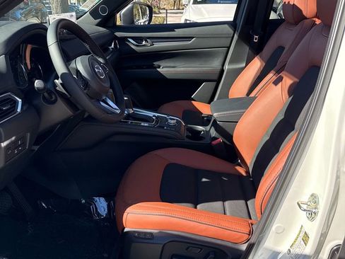 Used 2025 MAZDA CX-5 Carbon Edition image 10