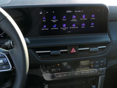 New 2026 Kia Seltos EX FWD image 17