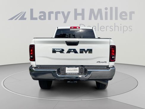 New 2026 RAM 2500 Tradesman AWD/4WD image 4