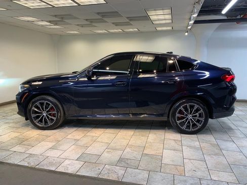 Used 2022 BMW X6 xDrive40i w/ M Sport Package AWD/4WD image 9