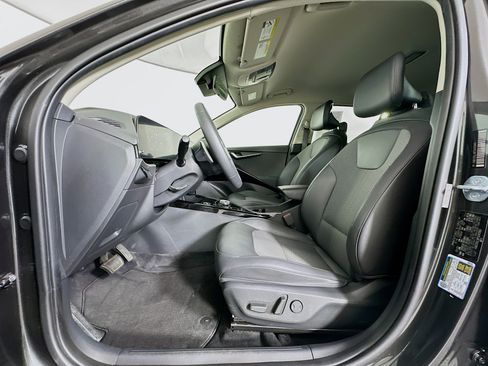 Used 2023 Kia Niro Wind w/ Wind Preserve Package FWD image 13