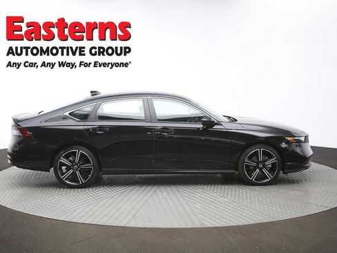 Used 2025 Honda Accord Sport image 46