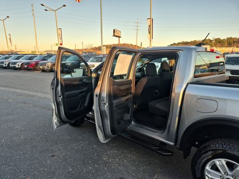 Used 2024 Ford Ranger XL image 14