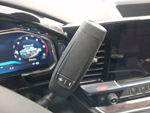 New 2026 Chevrolet Silverado 2500 LTZ w/ LTZ Plus Package image 15