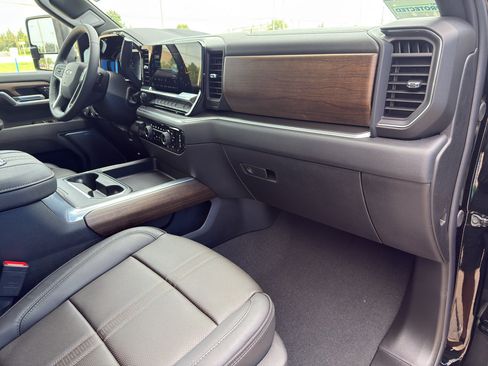 New 2026 Chevrolet Silverado 2500 High Country w/ High Country Premium Package AWD/4WD image 58