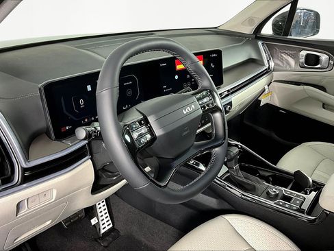 New 2026 Kia Sorento SX FWD image 16