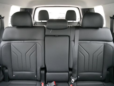 Used 2025 Hyundai Santa Fe XRT AWD/4WD image 8