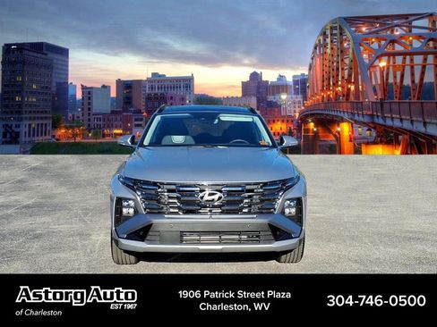 Used 2025 Hyundai Tucson Limited image 8