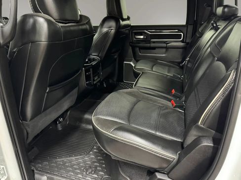 Used 2022 RAM 2500 Laramie AWD/4WD image 12