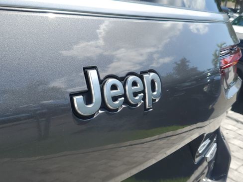 Used 2021 Jeep Grand Cherokee L Summit w/ Luxury Tech Group V RWD image 8