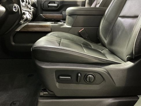 Used 2020 Chevrolet Silverado 2500 High Country w/ Z71 Off-Road Package image 22