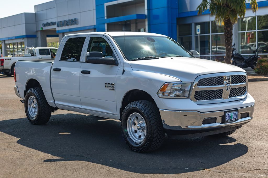 Used 2023 RAM 1500 Classic SLT w/ Trailer & Traction Group AWD/4WD image 6