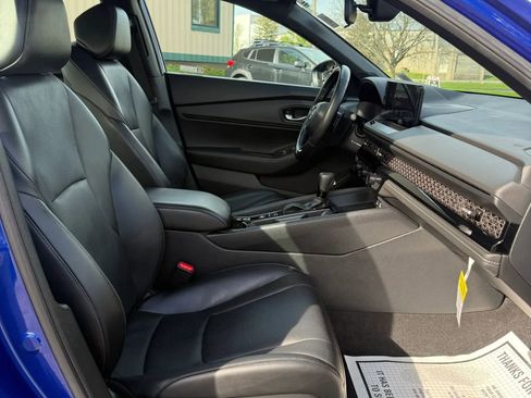 Used 2024 Honda Accord Sport image 19