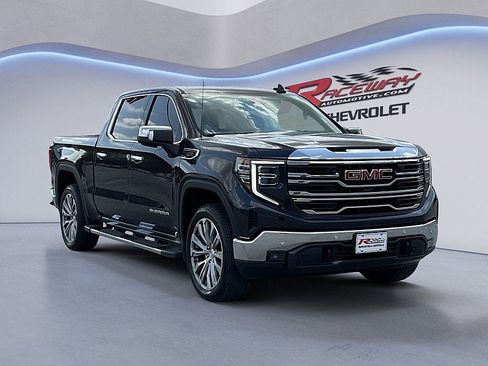 Used 2024 GMC Sierra 1500 SLT w/ SLT Premium Plus Package image 4