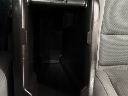 Used 2022 Chevrolet Colorado W/T w/ WT Convenience Package AWD/4WD image 22