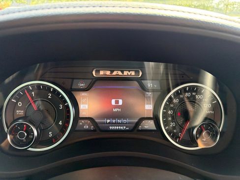 Used 2024 RAM 2500 Laramie w/ Night Edition AWD/4WD image 9