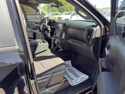 Used 2021 Chevrolet Silverado 1500 Custom Trail Boss w/ Midnight Edition AWD/4WD image 23