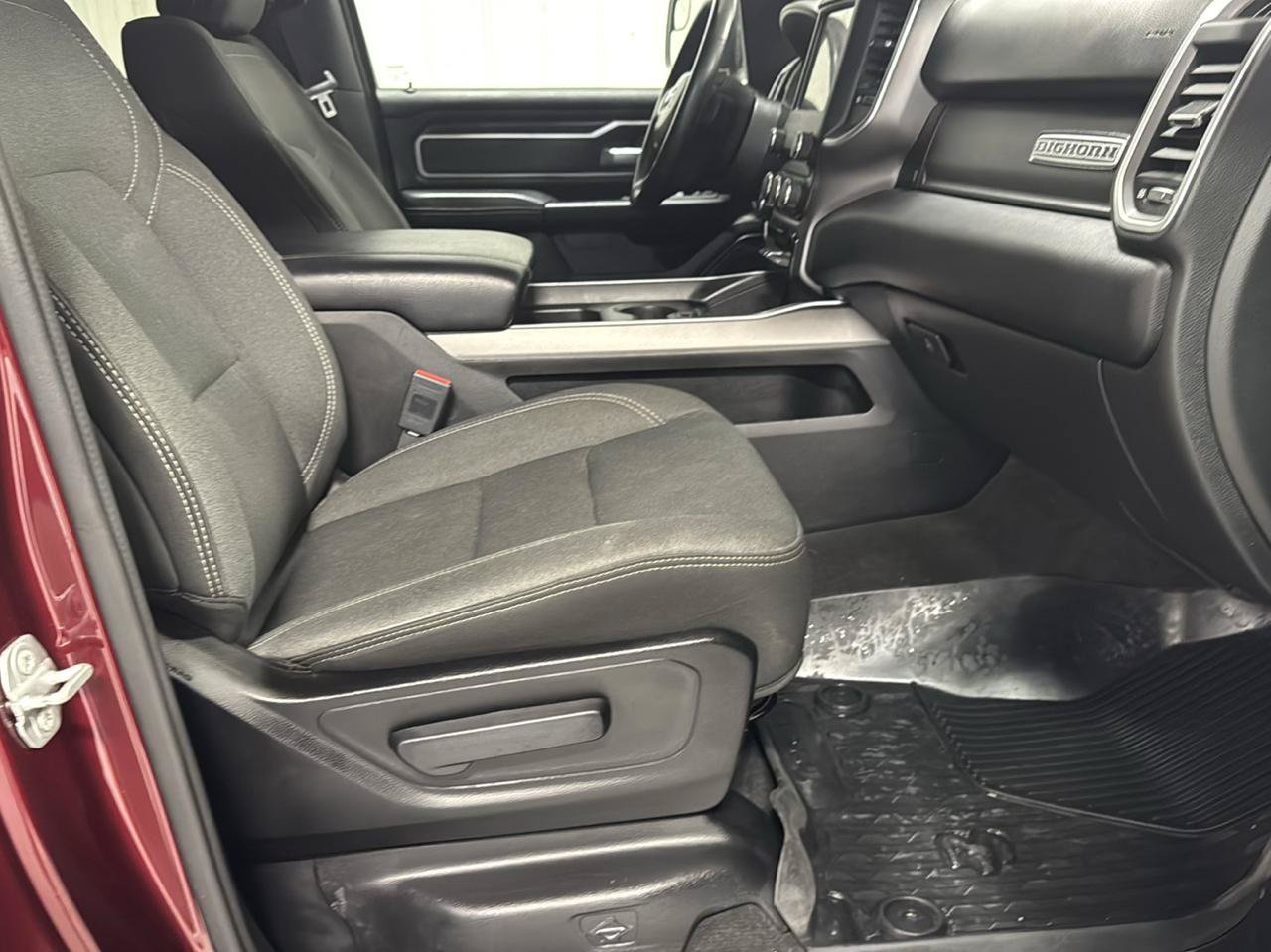 Used 2022 RAM 1500 Big Horn AWD/4WD image 12