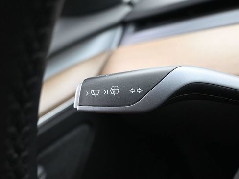 Used 2022 Tesla Model 3 RWD image 17