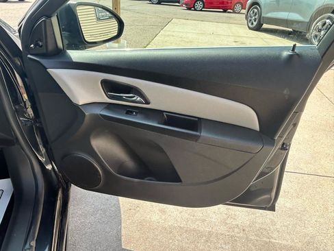 Used 2011 Chevrolet Cruze LS w/ Connectivity Package FWD image 16