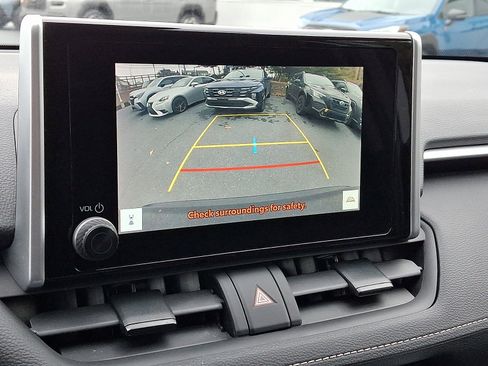 Used 2024 Toyota RAV4 XLE image 29