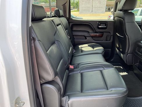 Used 2014 GMC Sierra 1500 SLT w/ SLT Crew Cab Value Package AWD/4WD image 15