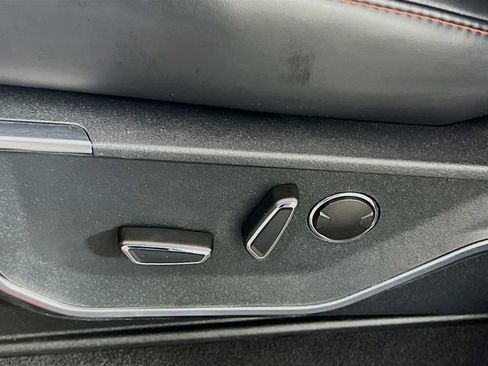 Used 2025 Ford F150 Raptor image 20