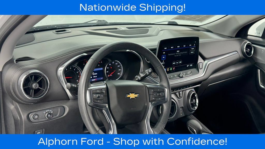 Used 2023 Chevrolet Blazer LT AWD/4WD image 34