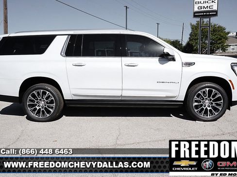 New 2026 GMC Yukon XL Denali w/ Sun & Power Step Package image 8